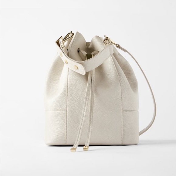Zara white bucket bag. Brand new condition, used for a shoot for 5min, no tags - Picture 2 of 7